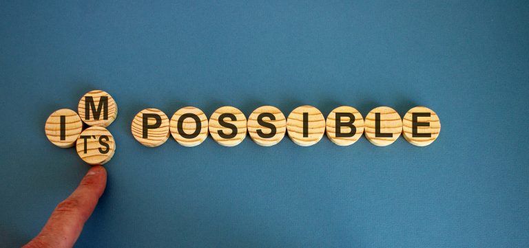 Cercles en bois transformant impossible en possible - coaching DSI et développement du leadership IT