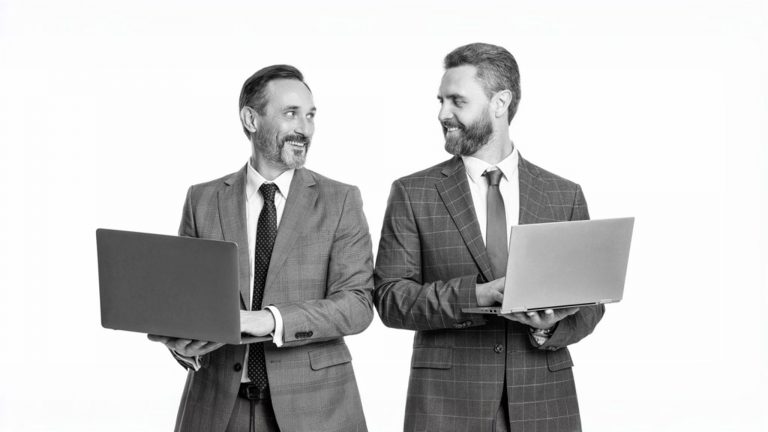 Accompagnement professionnel - coaching vs mentoring pour directeurs des systèmes d'information